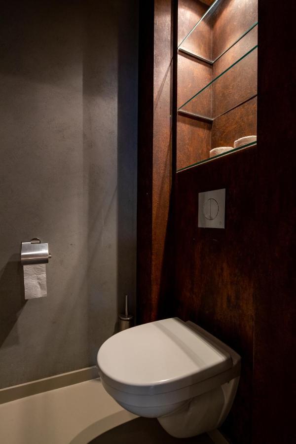 Hidden Gem Apartment Riga Bagian luar foto
